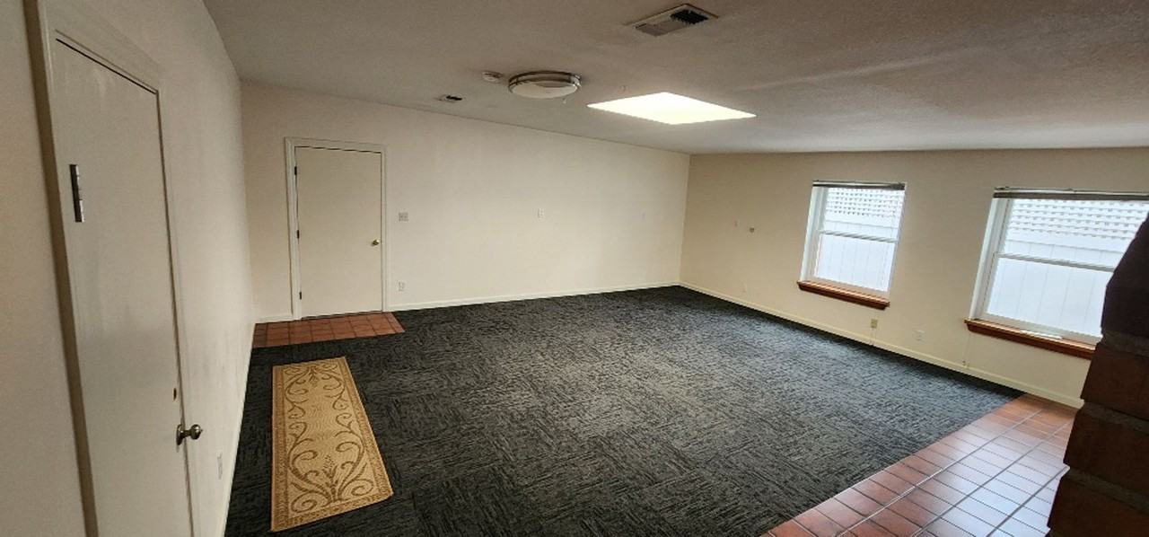 5204 Tucson Circle - Photo 6 of 17