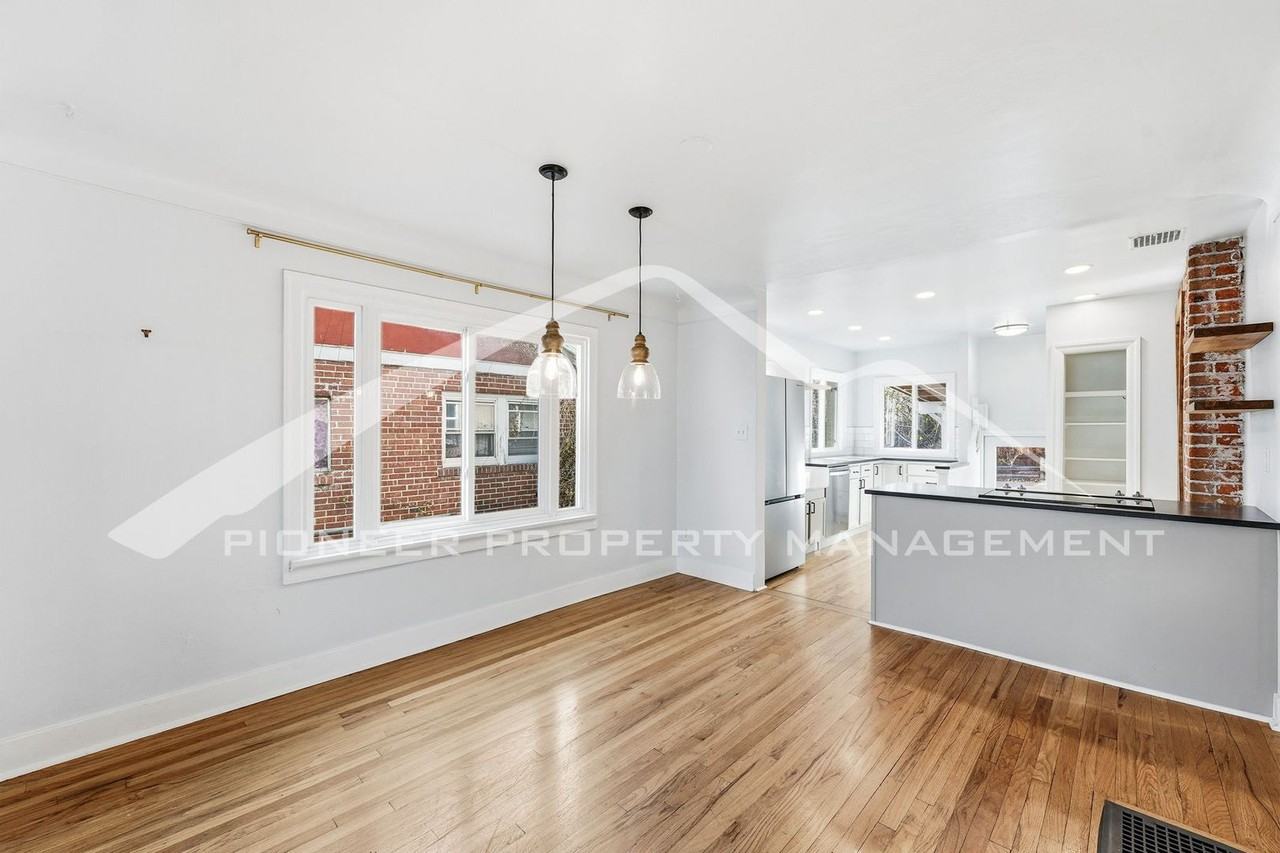 4589 Decatur St - Photo 7 of 26