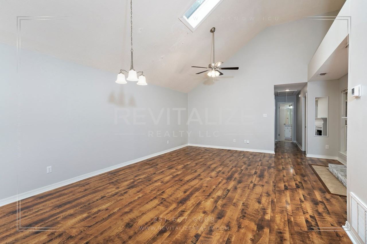 2108 Panorama Drive - Photo 3 of 38