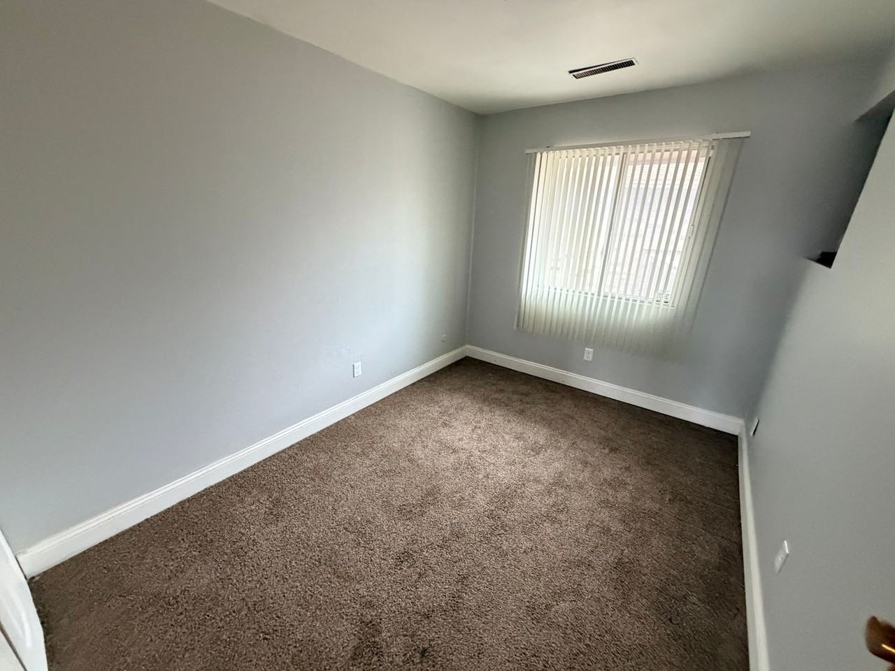 Pacific Plains - Photo 7 of 13