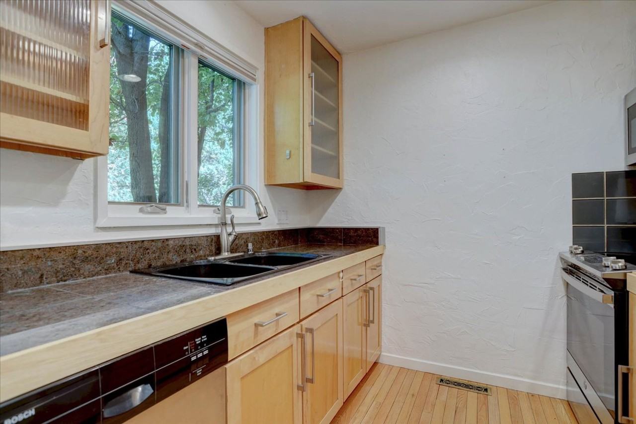 3333 Hickok Pl #30 - Photo 5 of 25