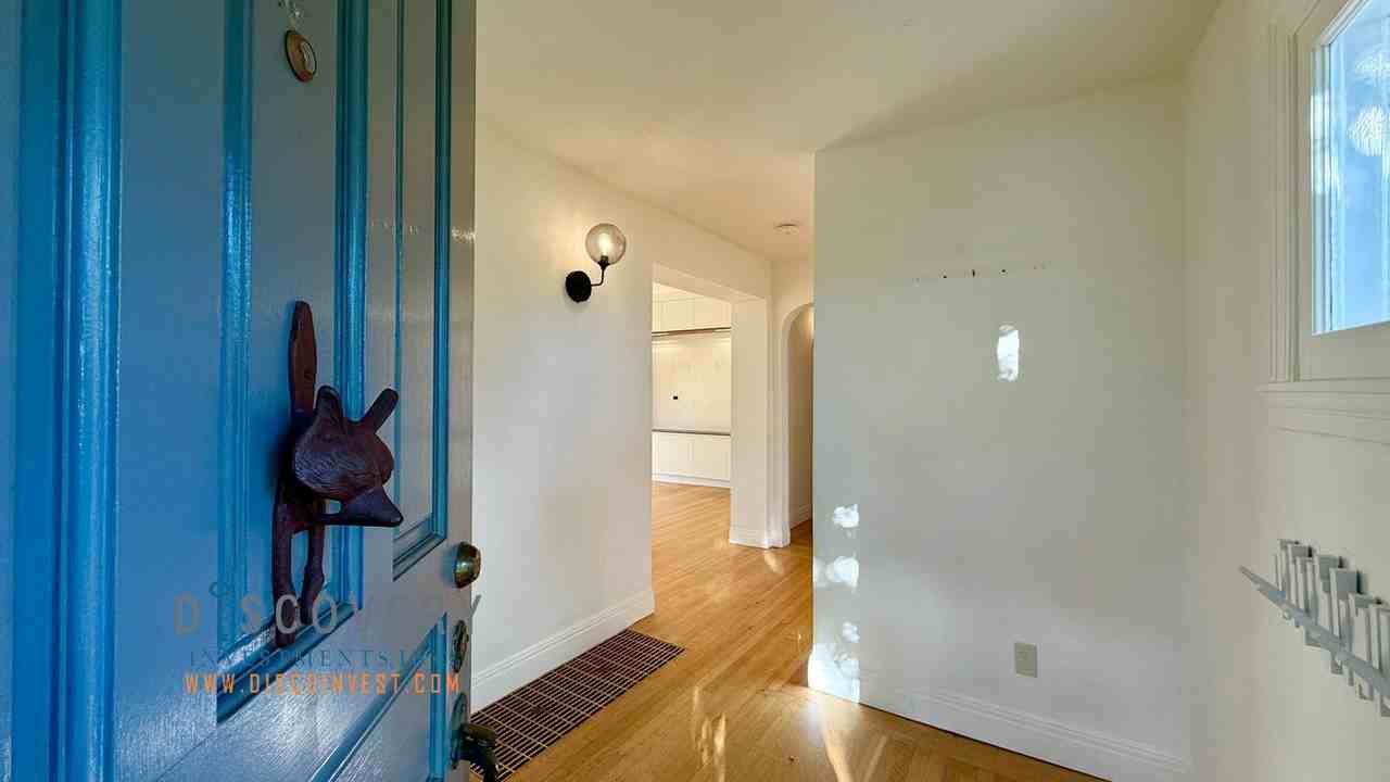 1157 Oxford Street - Photo 2 of 50