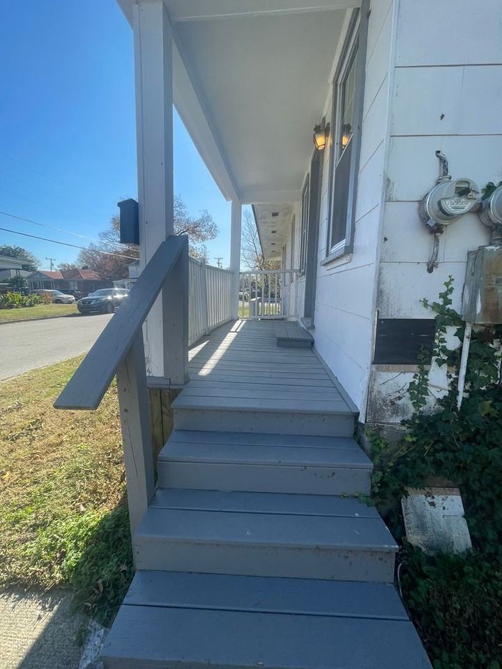 126B Suffolk Ave - Photo 3 of 16