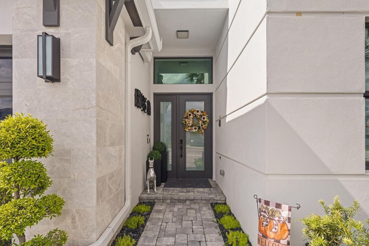 12470 Solana Bay Circle - Photo 3 of 50