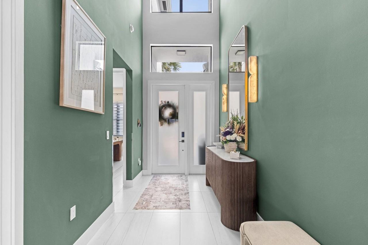 12470 Solana Bay Circle - Photo 4 of 50