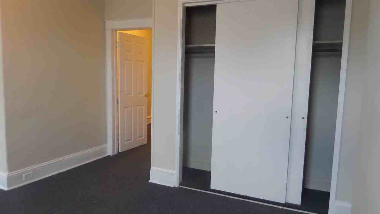 1644 S 24th St - Photo 3 of 29