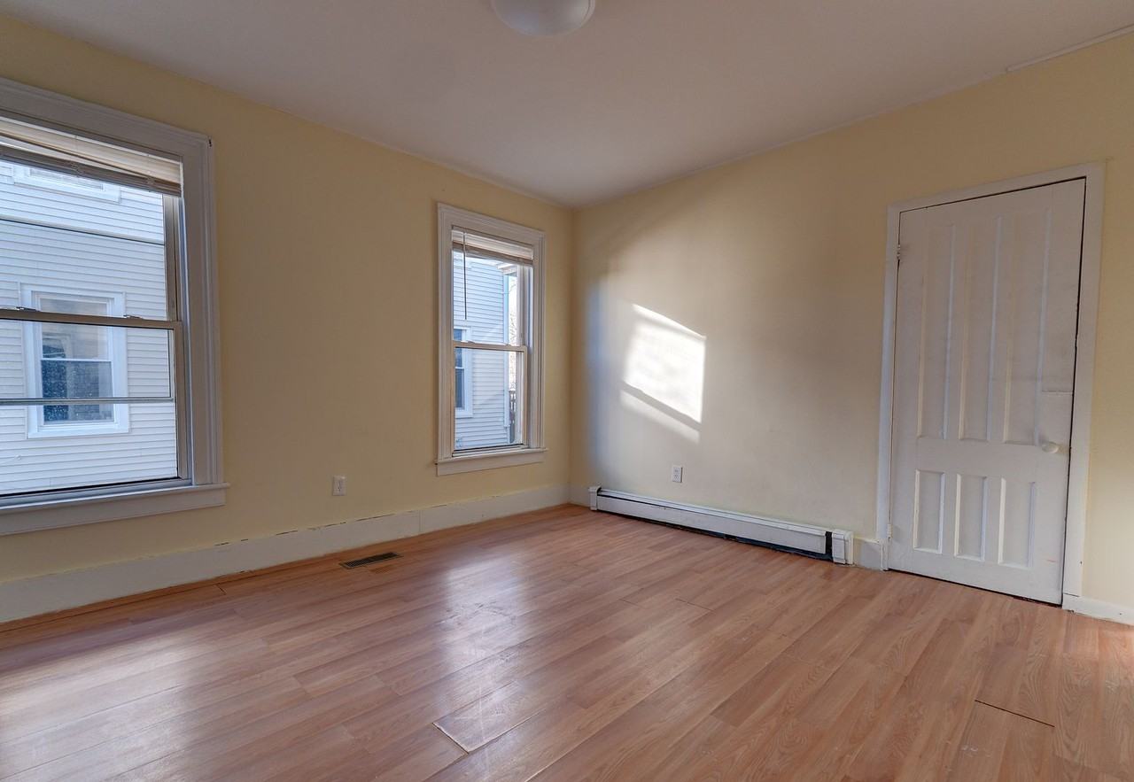 Nichols & Pembroke - Photo 3 of 27