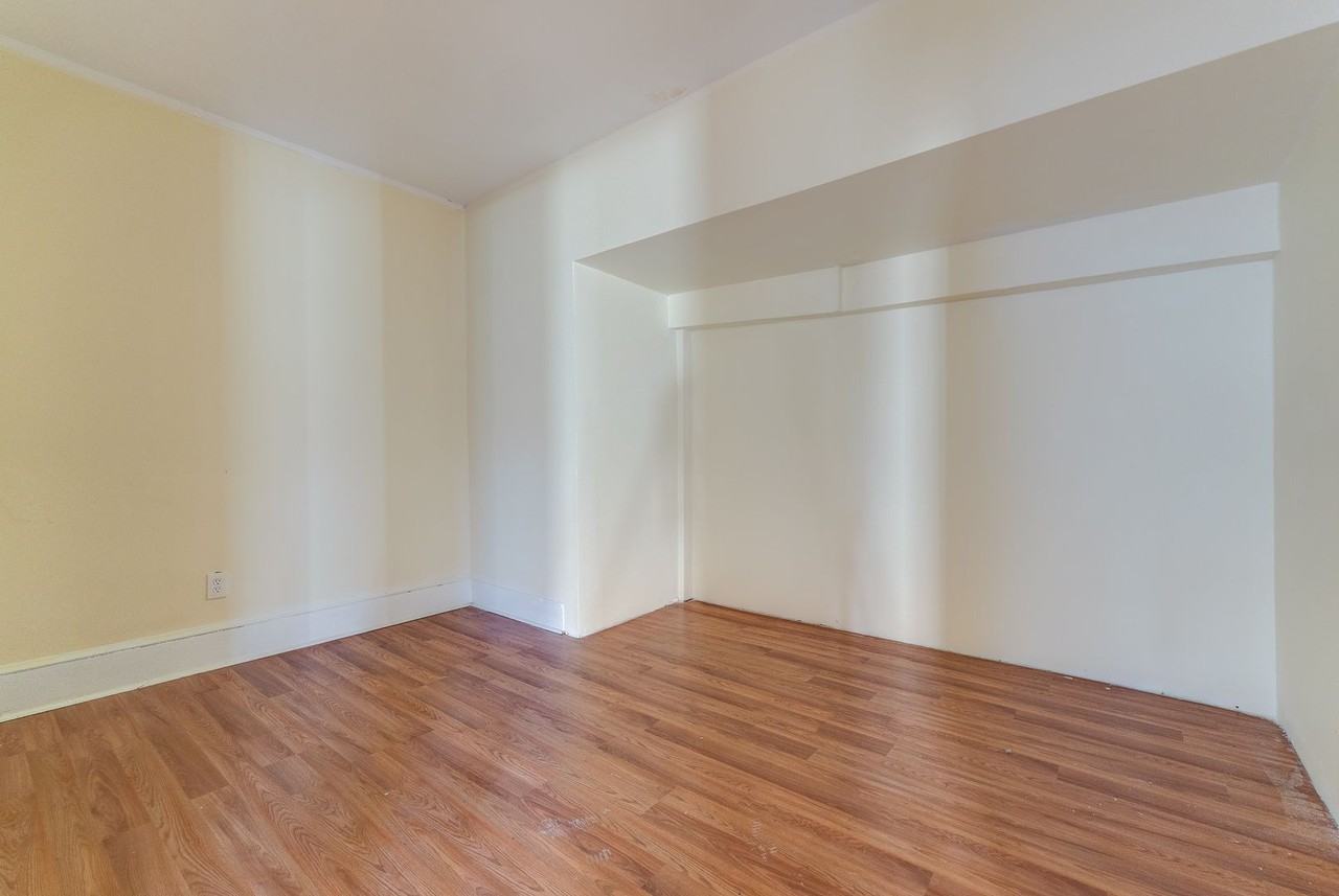 Nichols & Pembroke - Photo 6 of 27