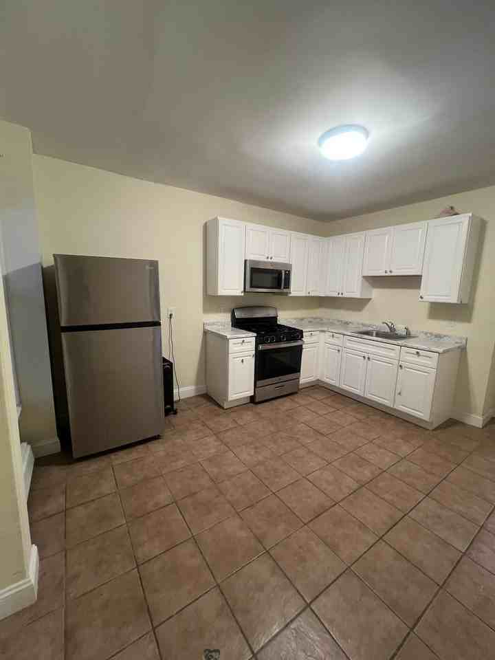 Nichols & Pembroke - Photo 7 of 27