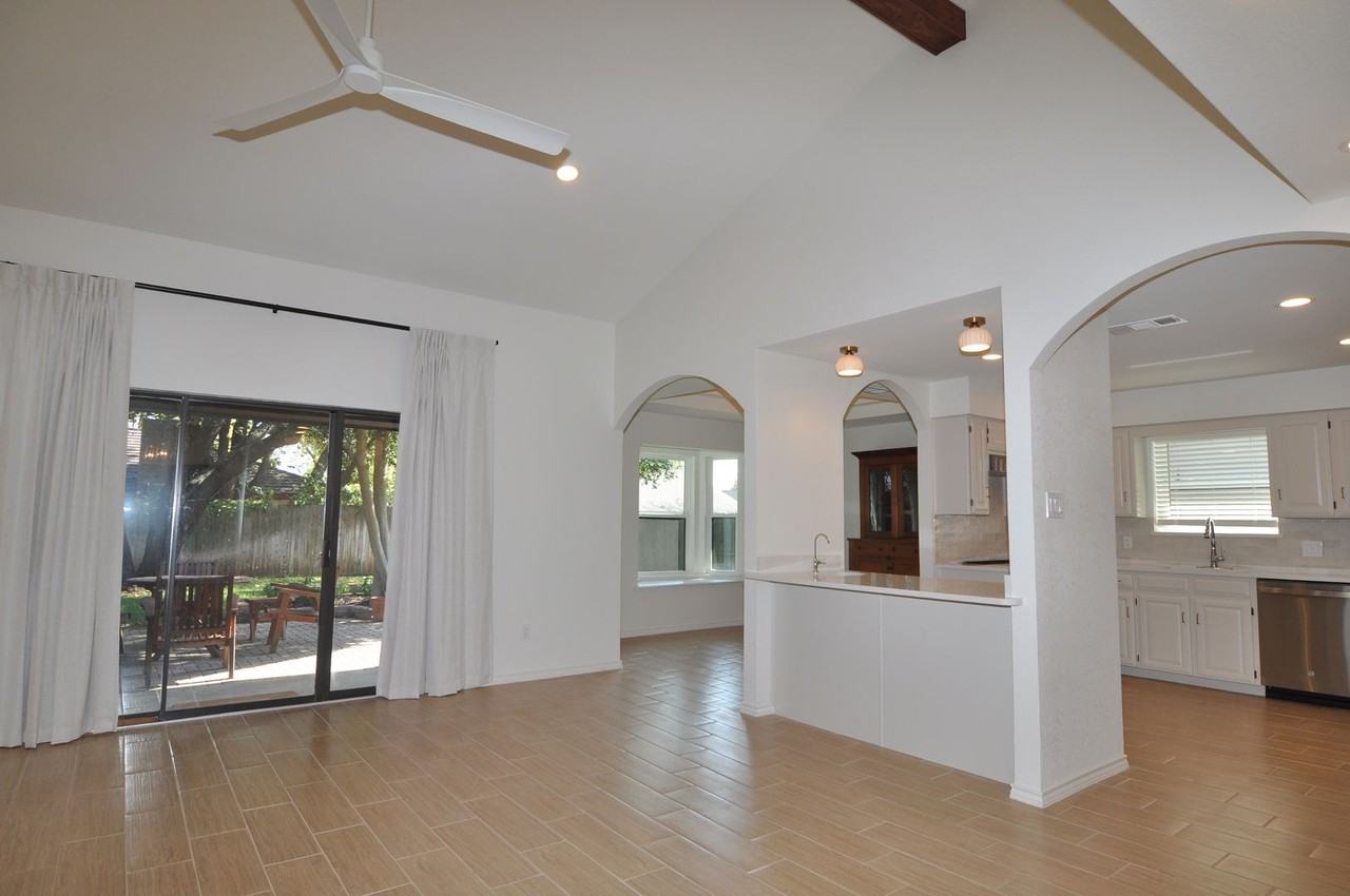 3 Cimarron Drive - Photo 4 of 35