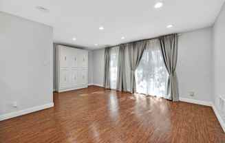 145 Piccadilly Place #B - Photo 1 of 1