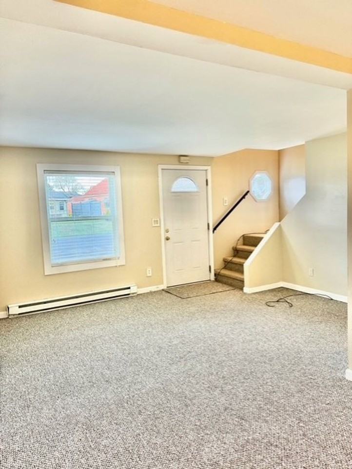 120 Hinsdale Street - Photo 3 of 27