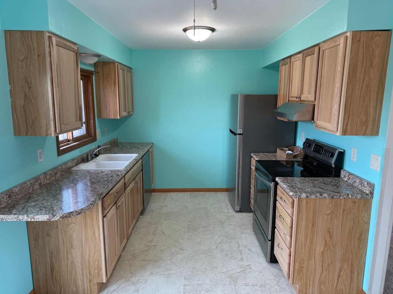 4916 Saratoga Dr - Photo 6 of 22