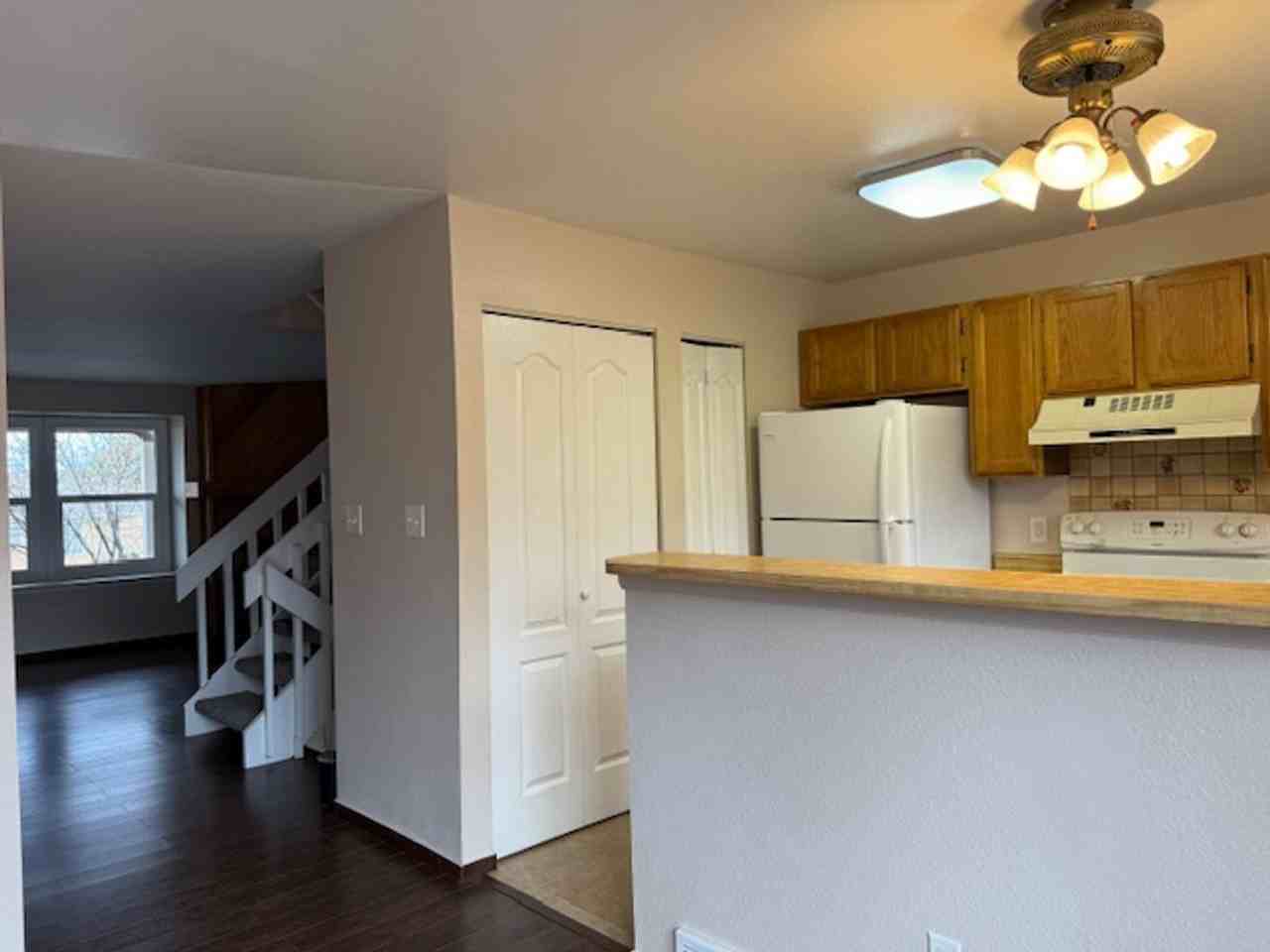 5243 Fishing Bridge - Photo 7 of 31