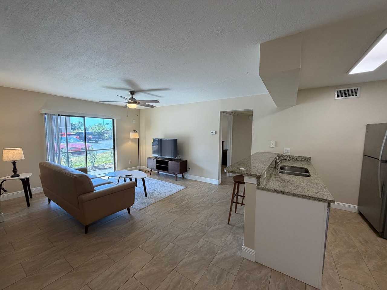 5327 Summerlin Rd #2707 - Photo 7 of 28