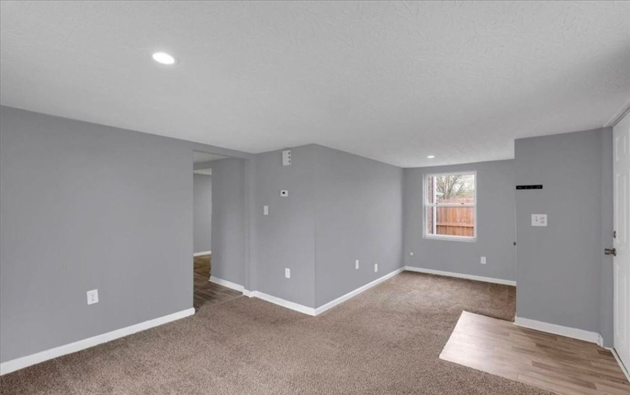 615 Lakeshore Drive - Photo 3 of 15
