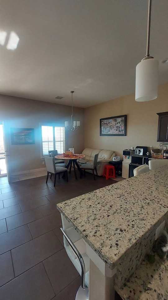 13076 13076 - Photo 5 of 17