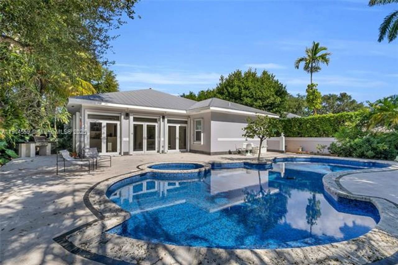 5794 Southwest 76th Terrace #0