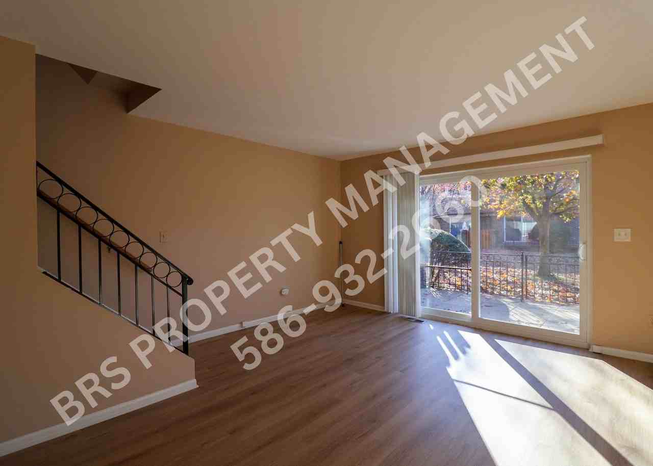 37141 North Aragona Drive - Photo 6 of 22