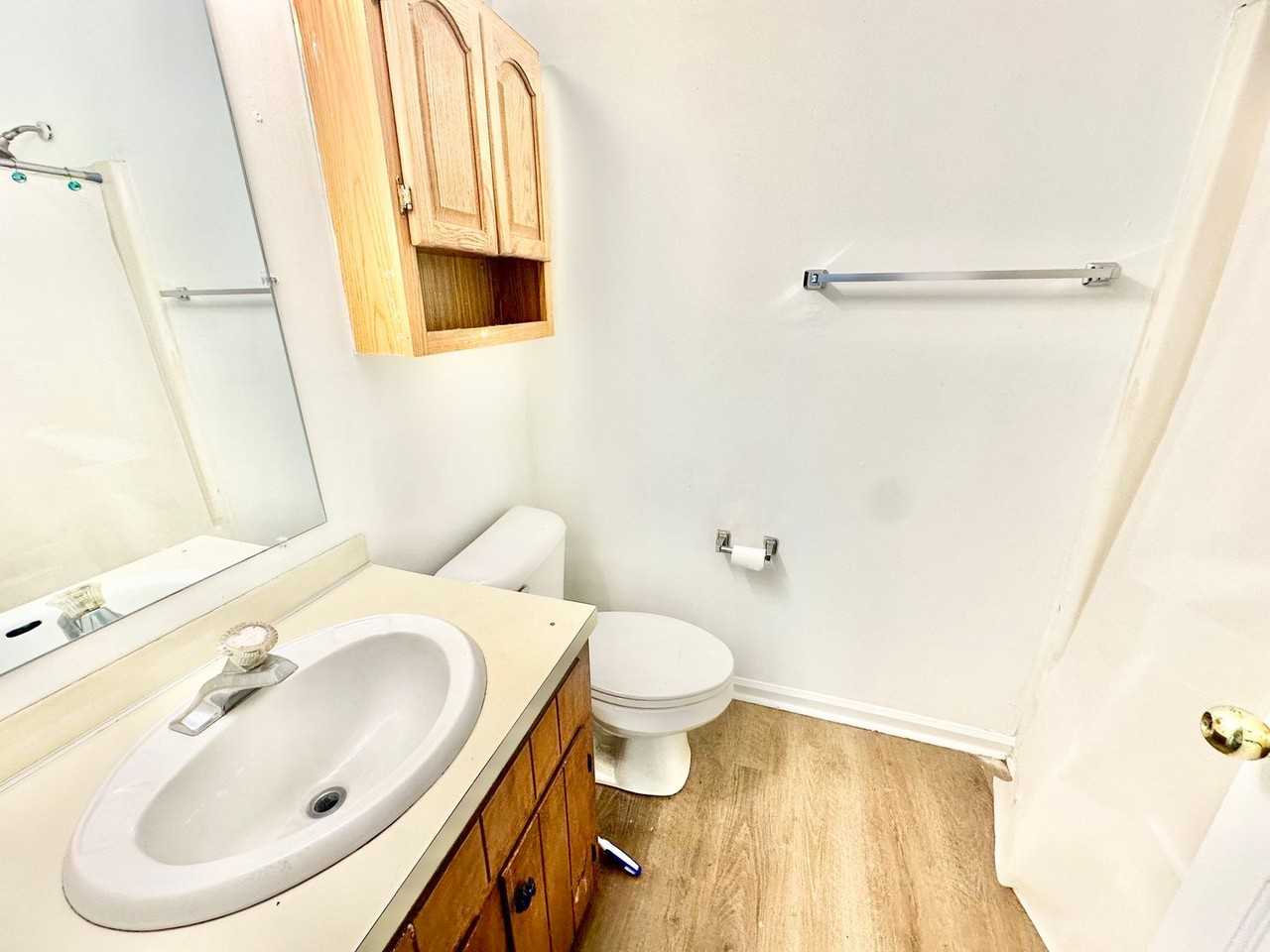 507 Ebenezer Avenue - Photo 4 of 12