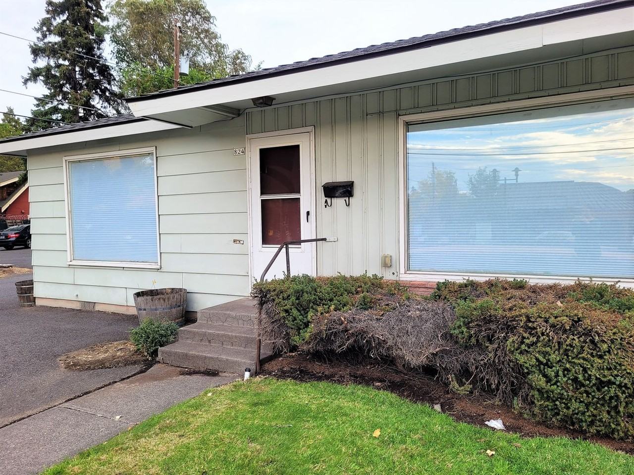 824 Ne 4th St - Photo 5 of 22