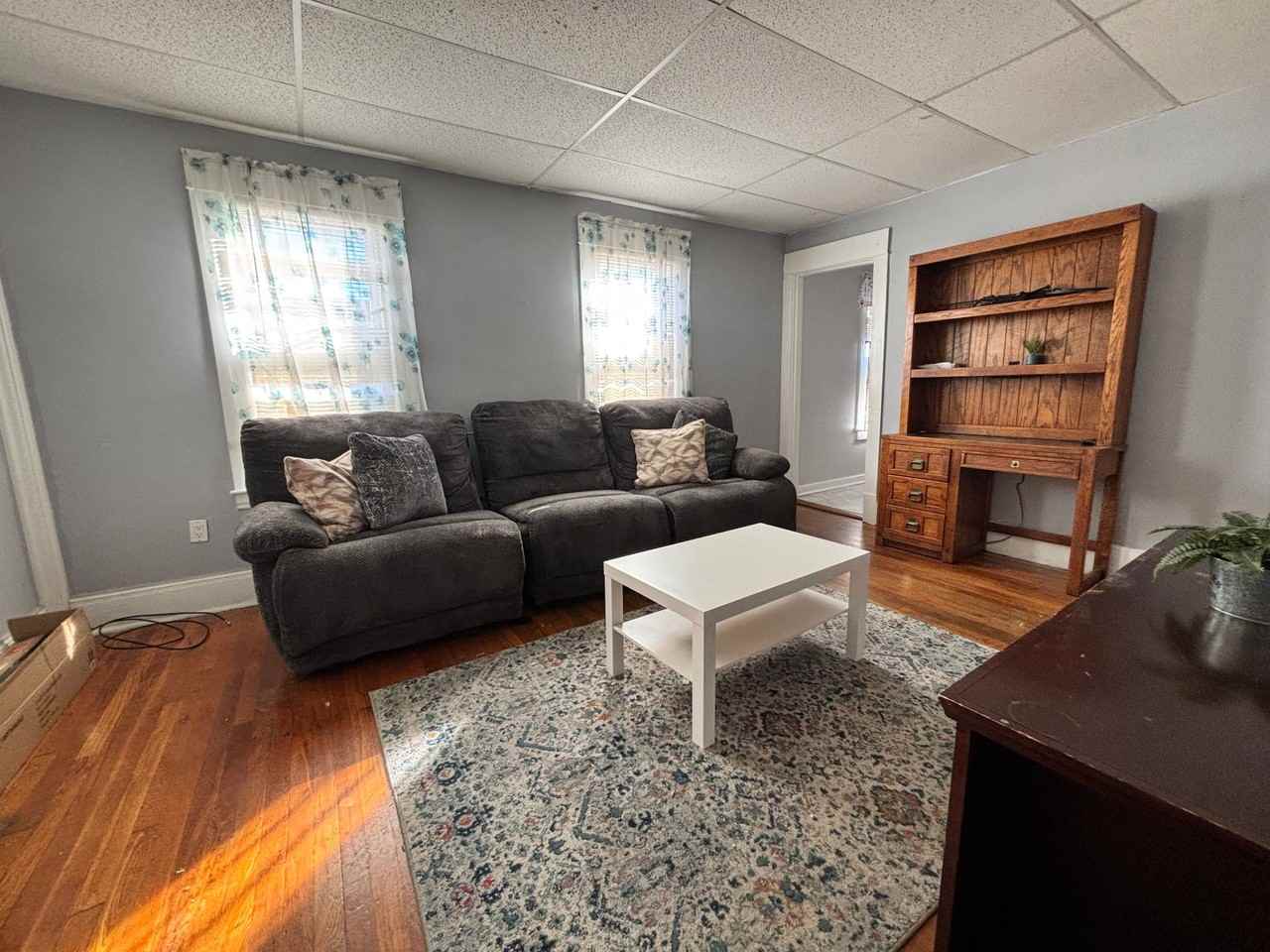 1 Flora St - Photo 5 of 24