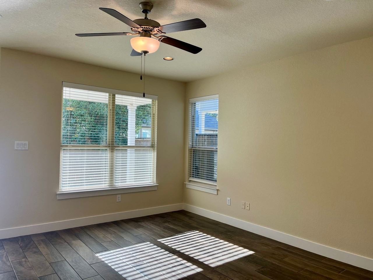 720 Gristmill Dr - Photo 5 of 28