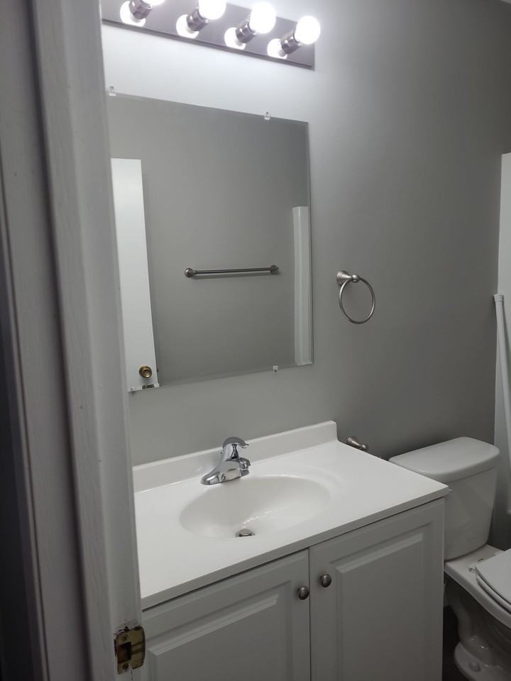 DLMJ Investments, LLC - Photo 6 of 24