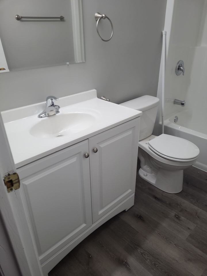 DLMJ Investments, LLC - Photo 7 of 24