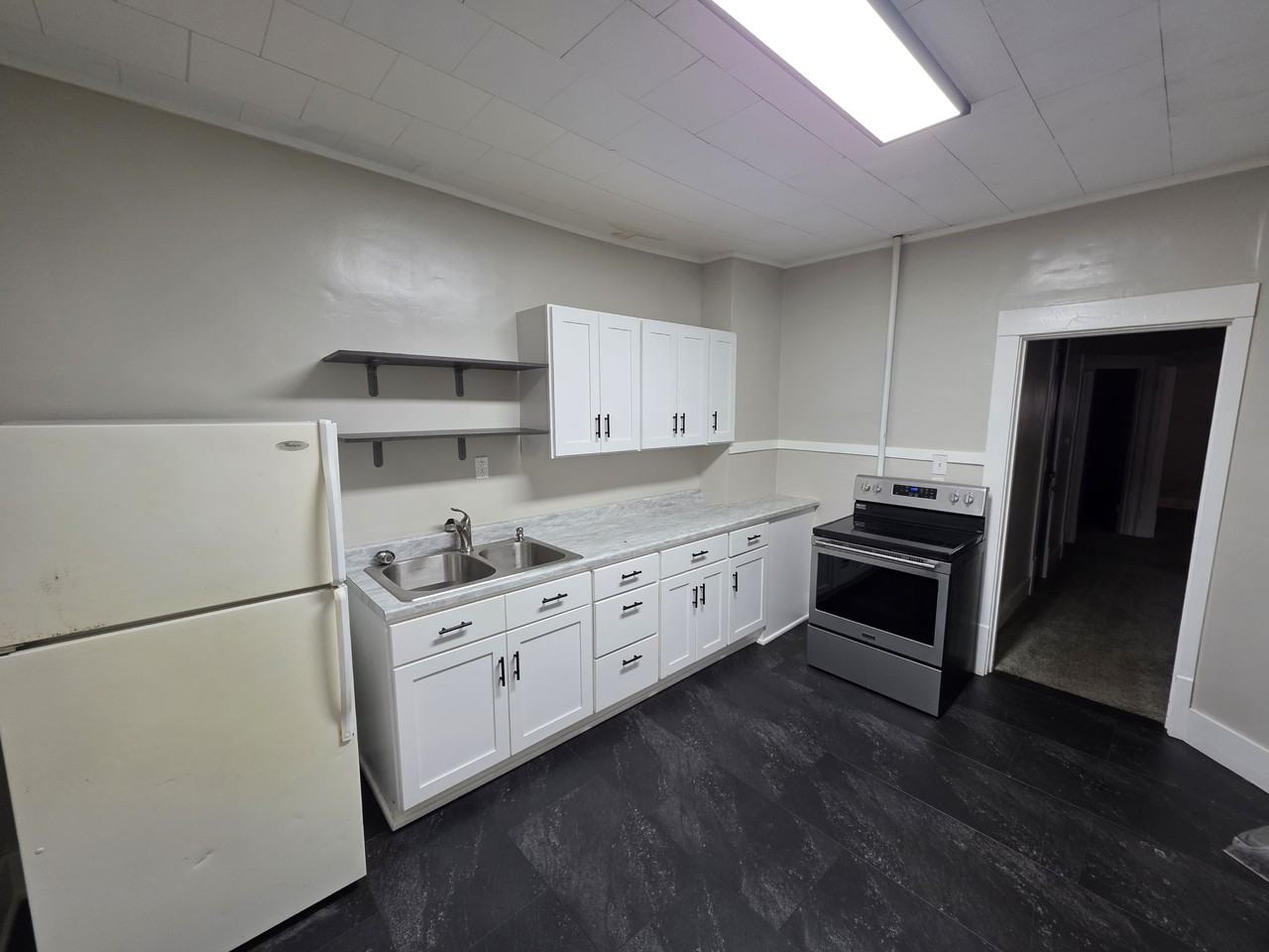 434 6th Avenue South #1W - Photo 3 of 10