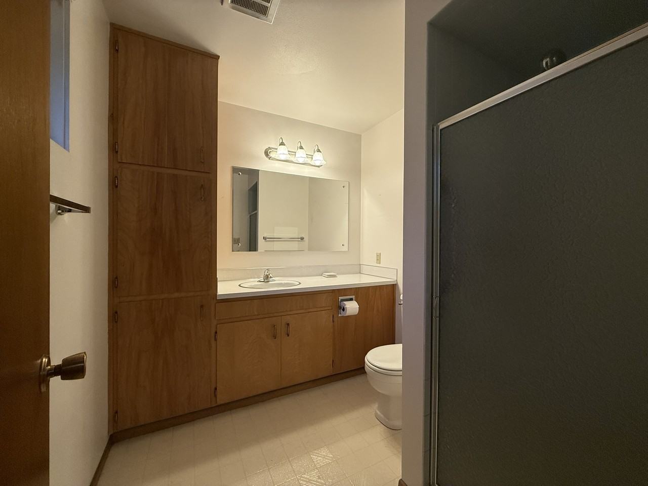 915 Park Drive - Photo 2 of 14