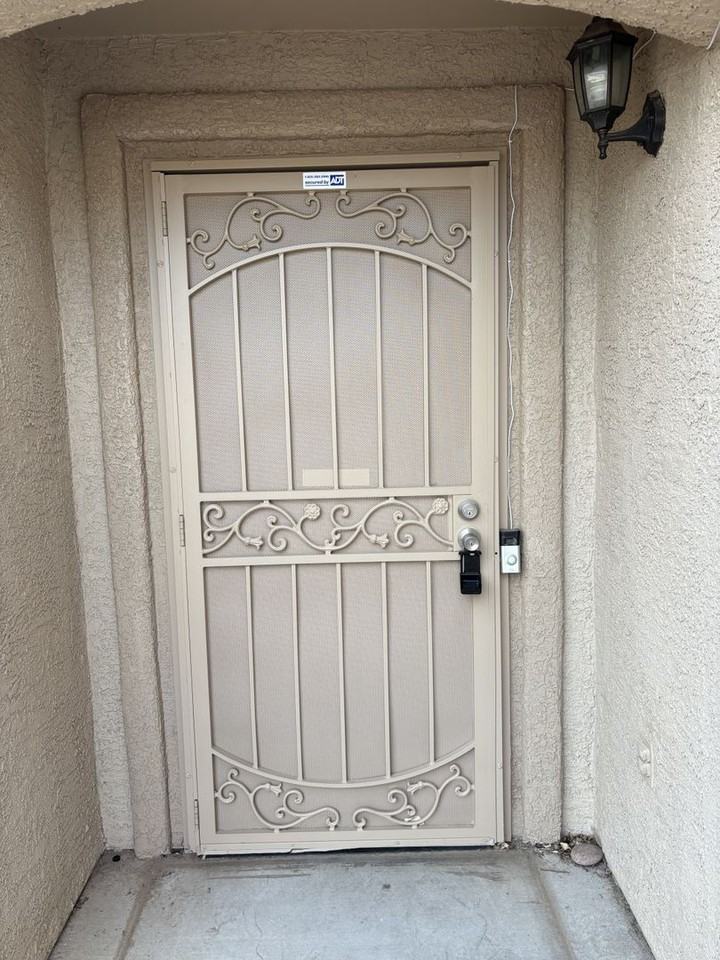 6952 S Goshawk Dr - Photo 2 of 49