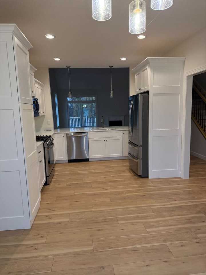 925 West Baywood Drive - Photo 7 of 15