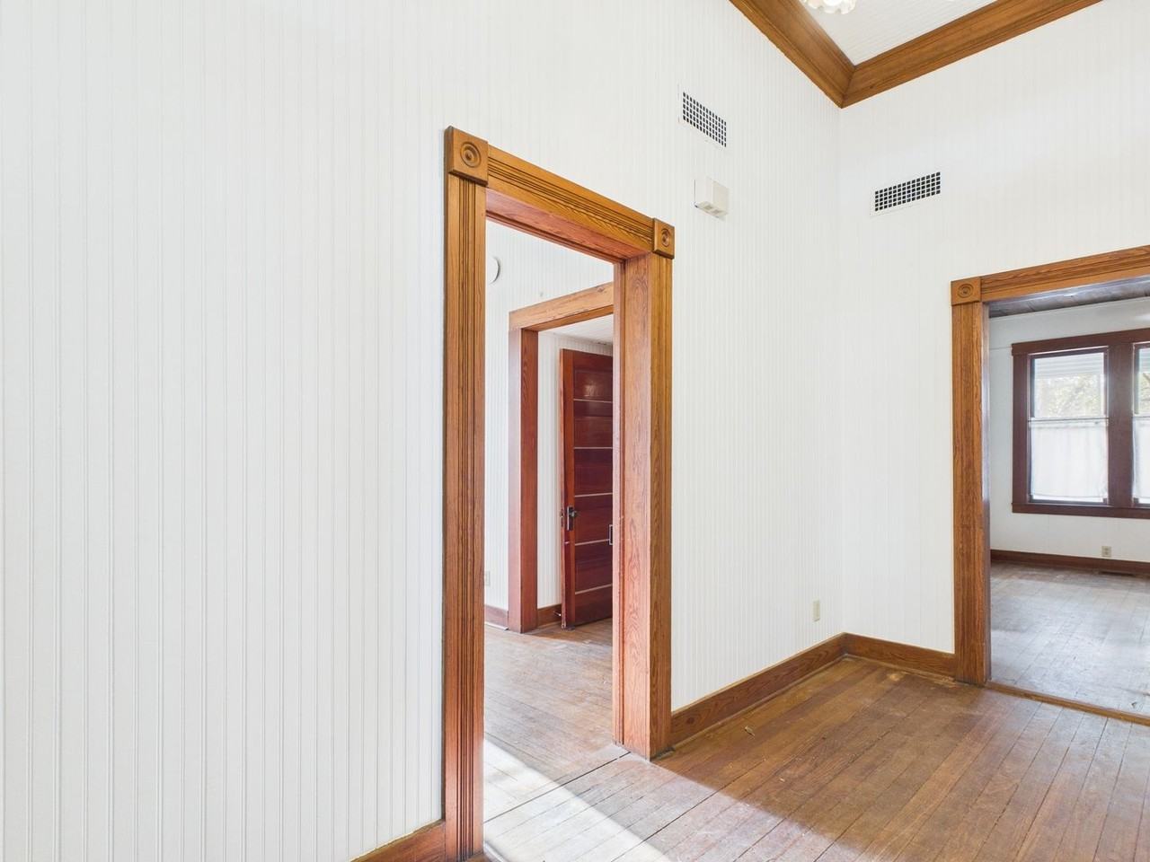 401 Fulton Street - Photo 2 of 36