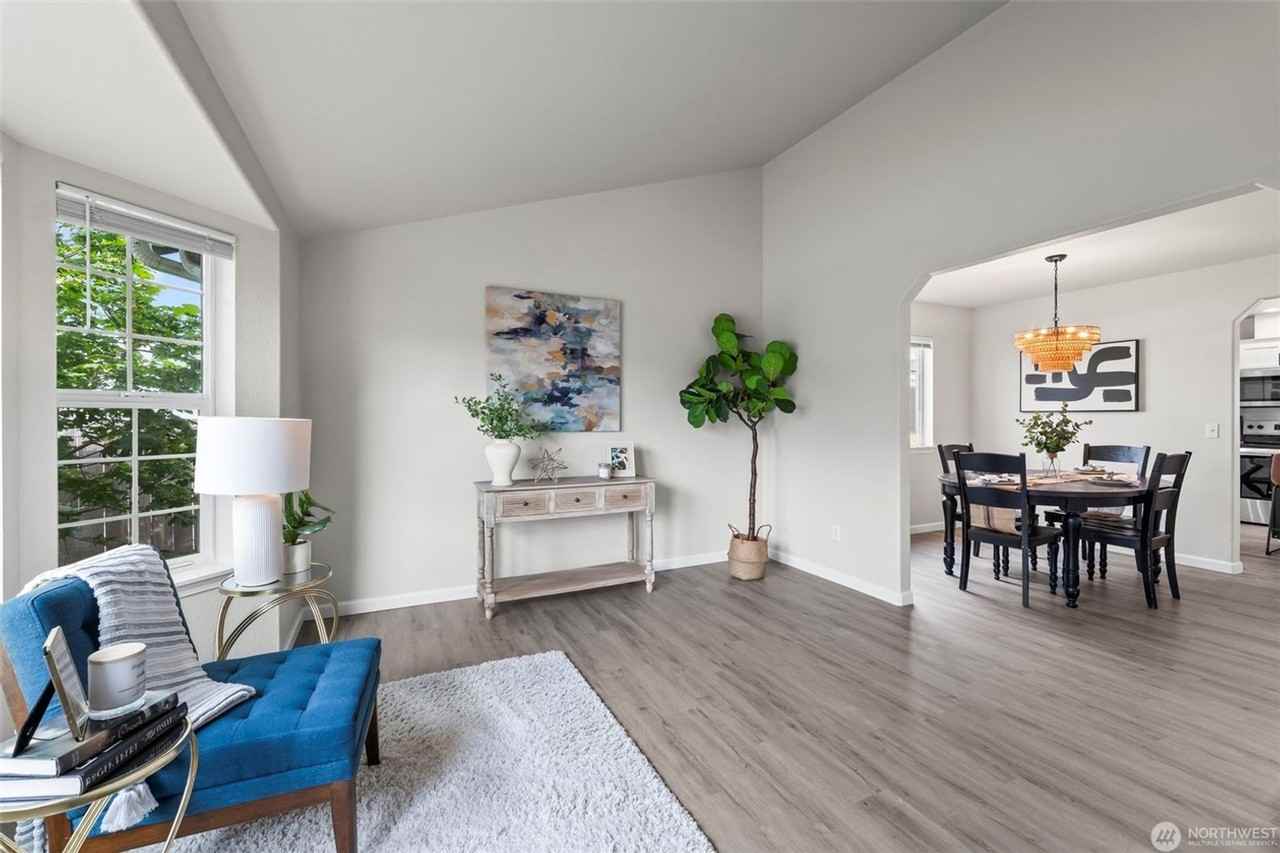 17525 90th Ave E - Photo 4 of 25