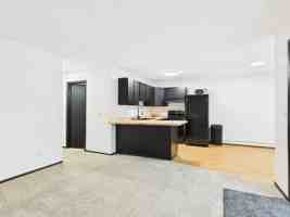 featured image of 614 Ouida Way #4