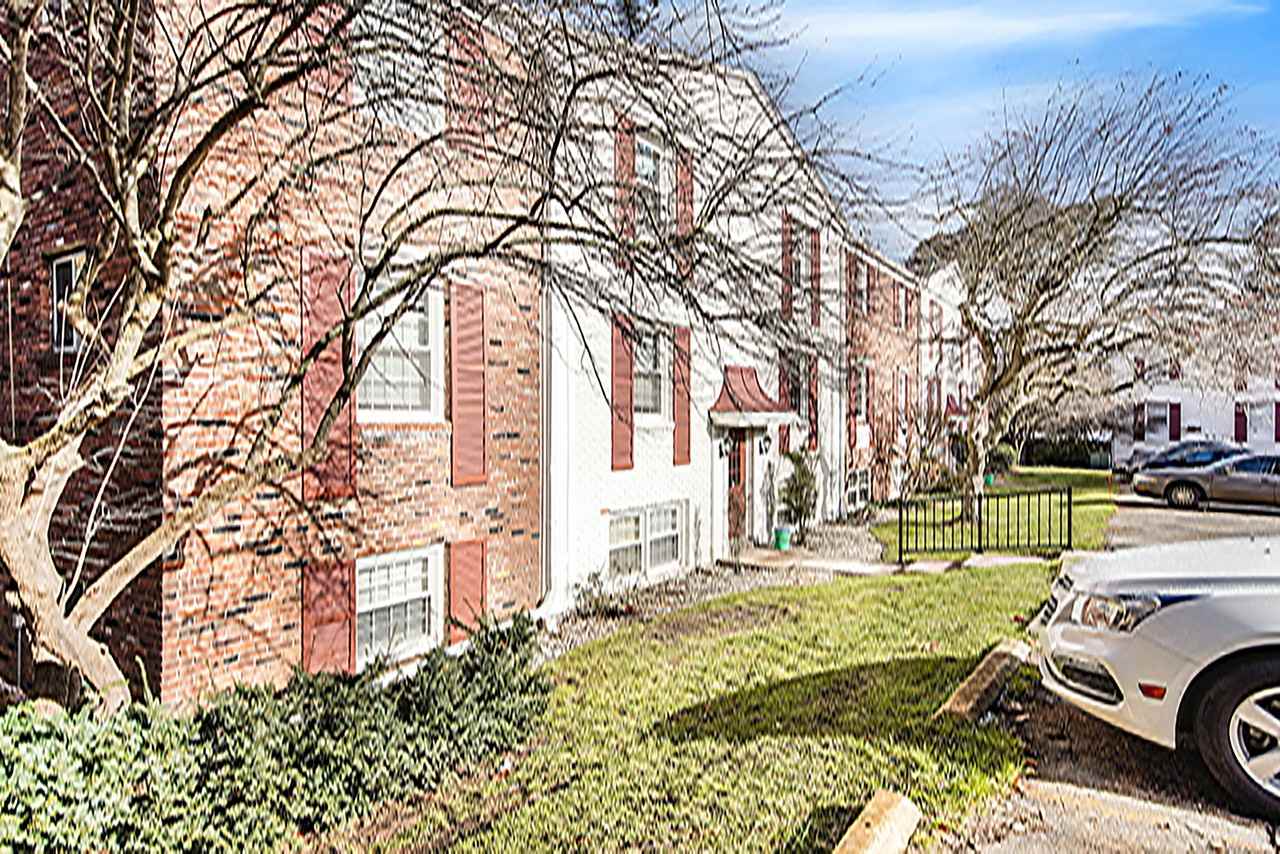 728 Garland Circle #F - Photo 4 of 17