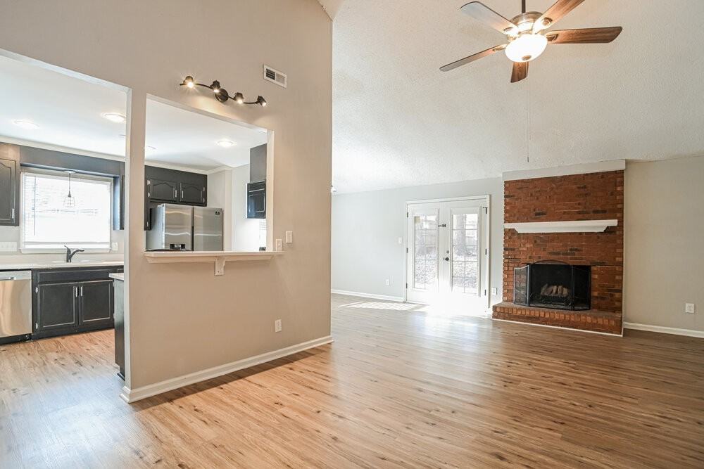 7317 Rockwood Forest Ln - Photo 4 of 16