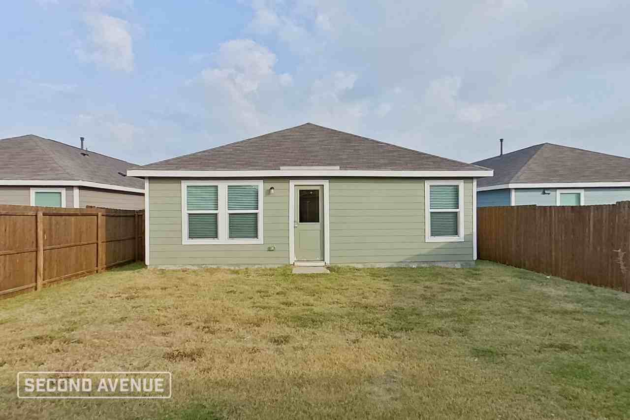 6077 Determine Ln - Photo 2 of 8