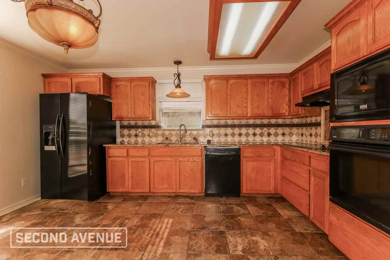 5213 Graford Pl - Photo 7 of 27