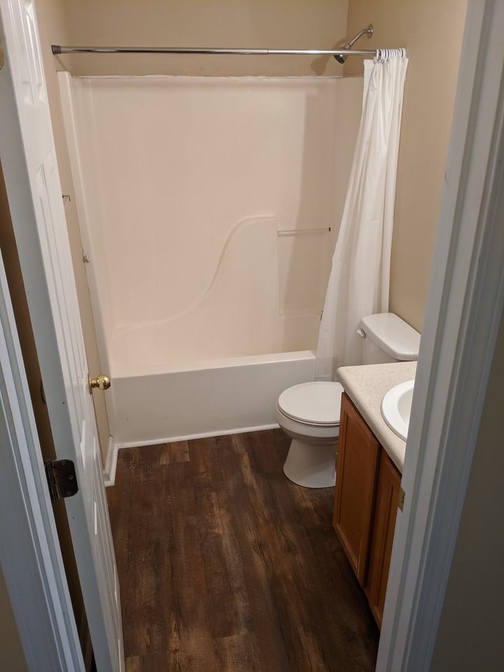 137 Carlton St #143 - Photo 7 of 11