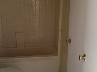 726 Richmond Avenue - Photo 2 of 12