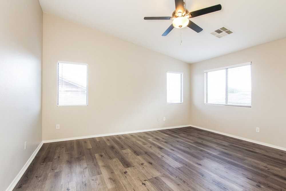 5305 W Novak Way - Photo 7 of 17