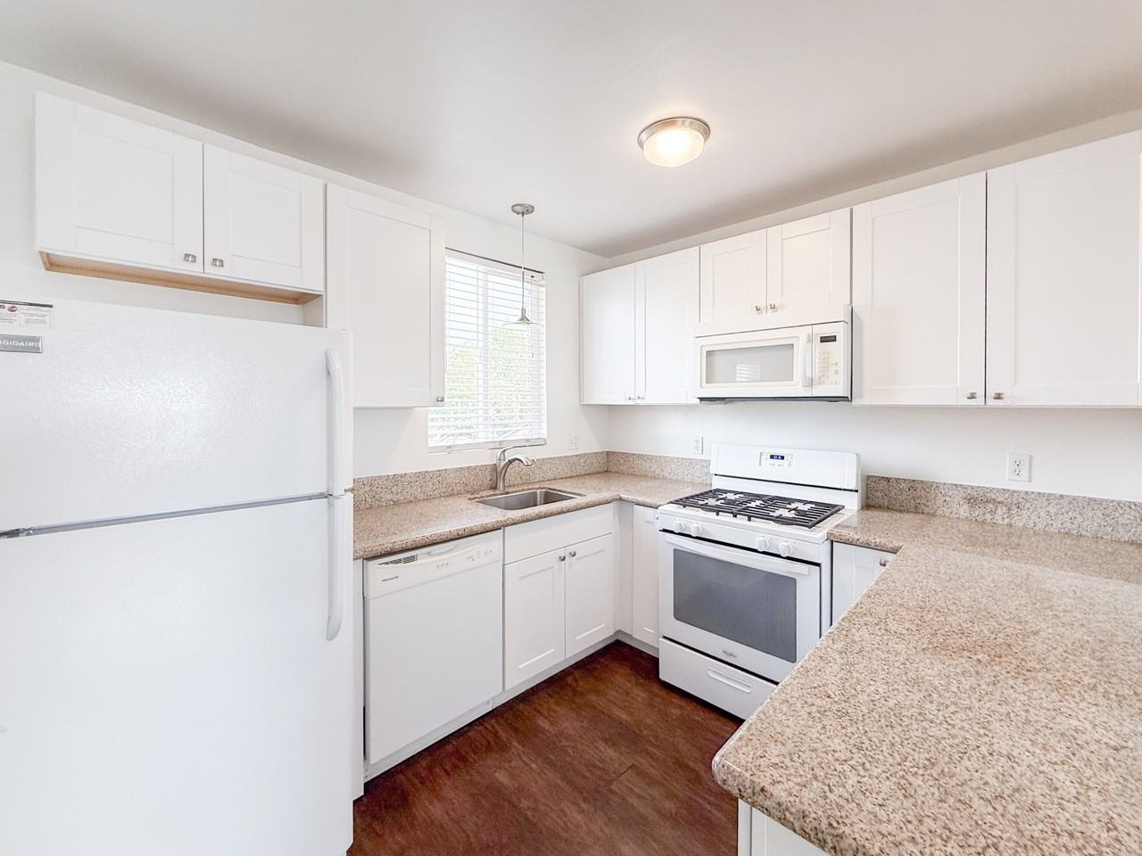 4125 36th St #4129 - Photo 3 of 6