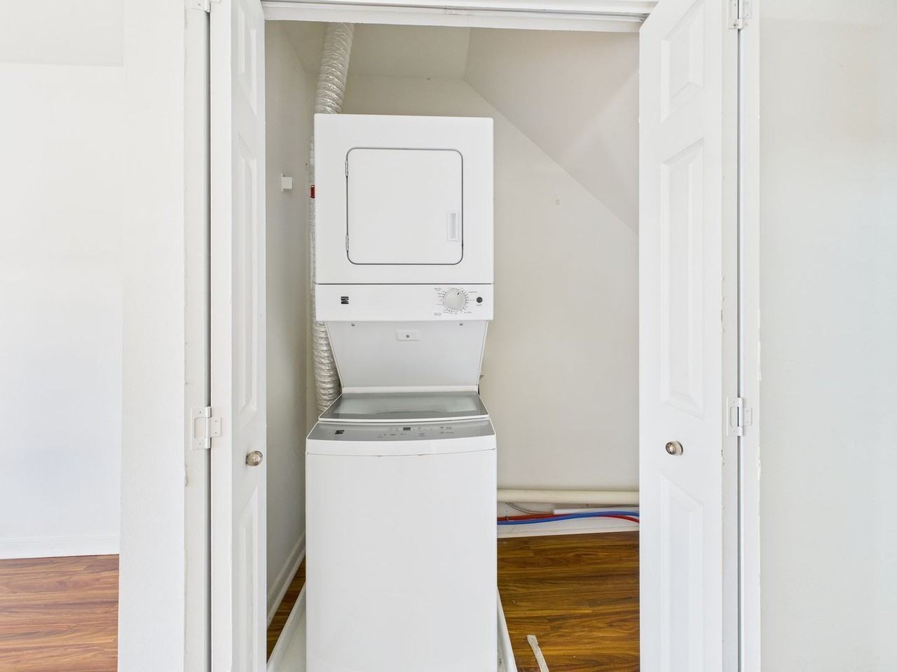 3510 E Richmond Rd #2 - Photo 7 of 14