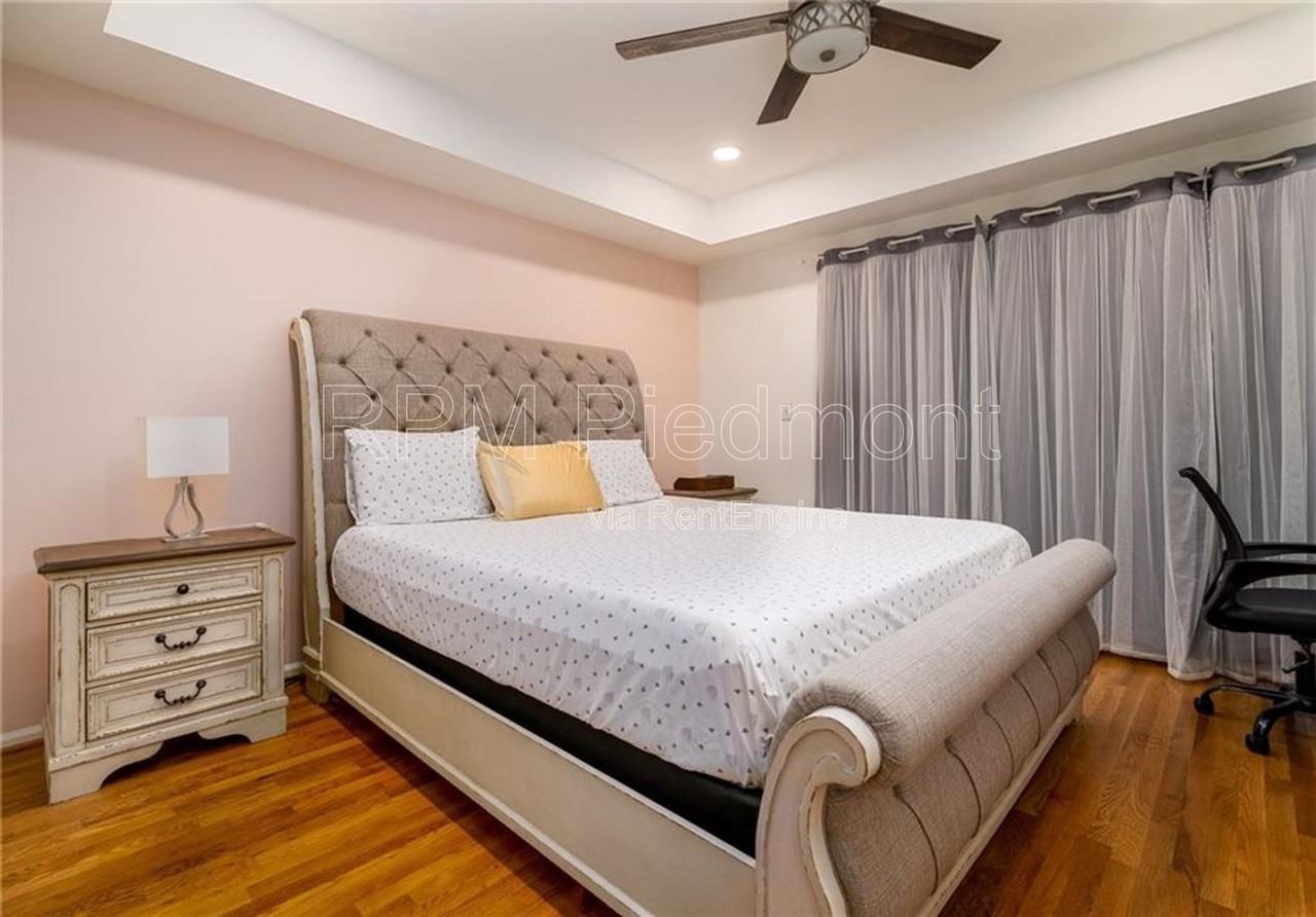 220 Renaissance Parkway Northeast #1207 - Photo 3 of 27