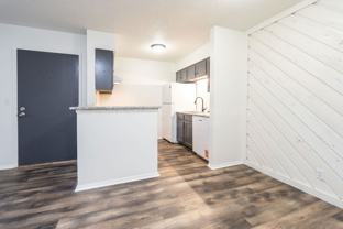 2810 North Charles Avenue #4 - Photo 1 of 1