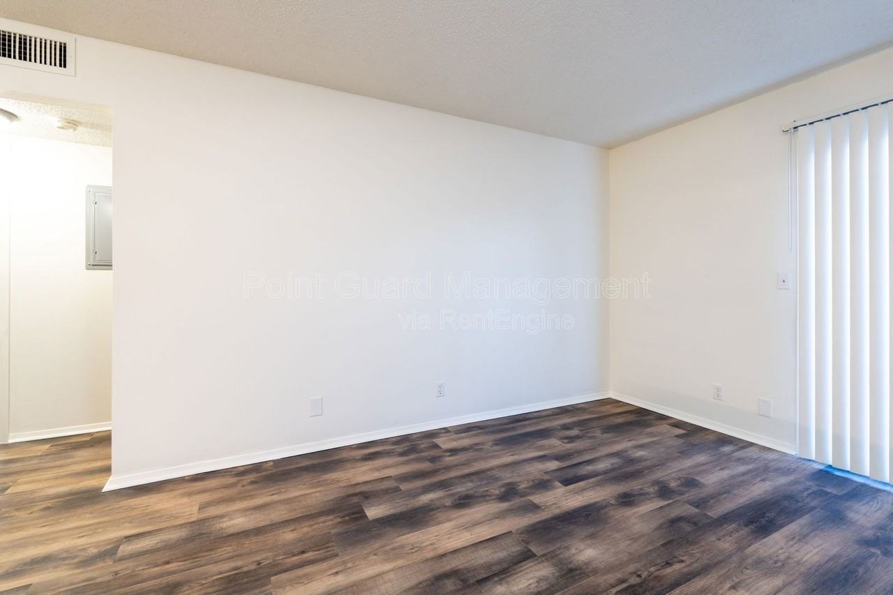 2810 N Charles Ave #1 - Photo 6 of 34