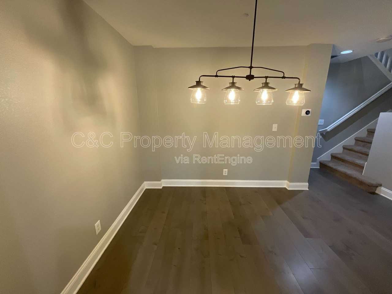 6221 Barb Werner Ln - Photo 7 of 40