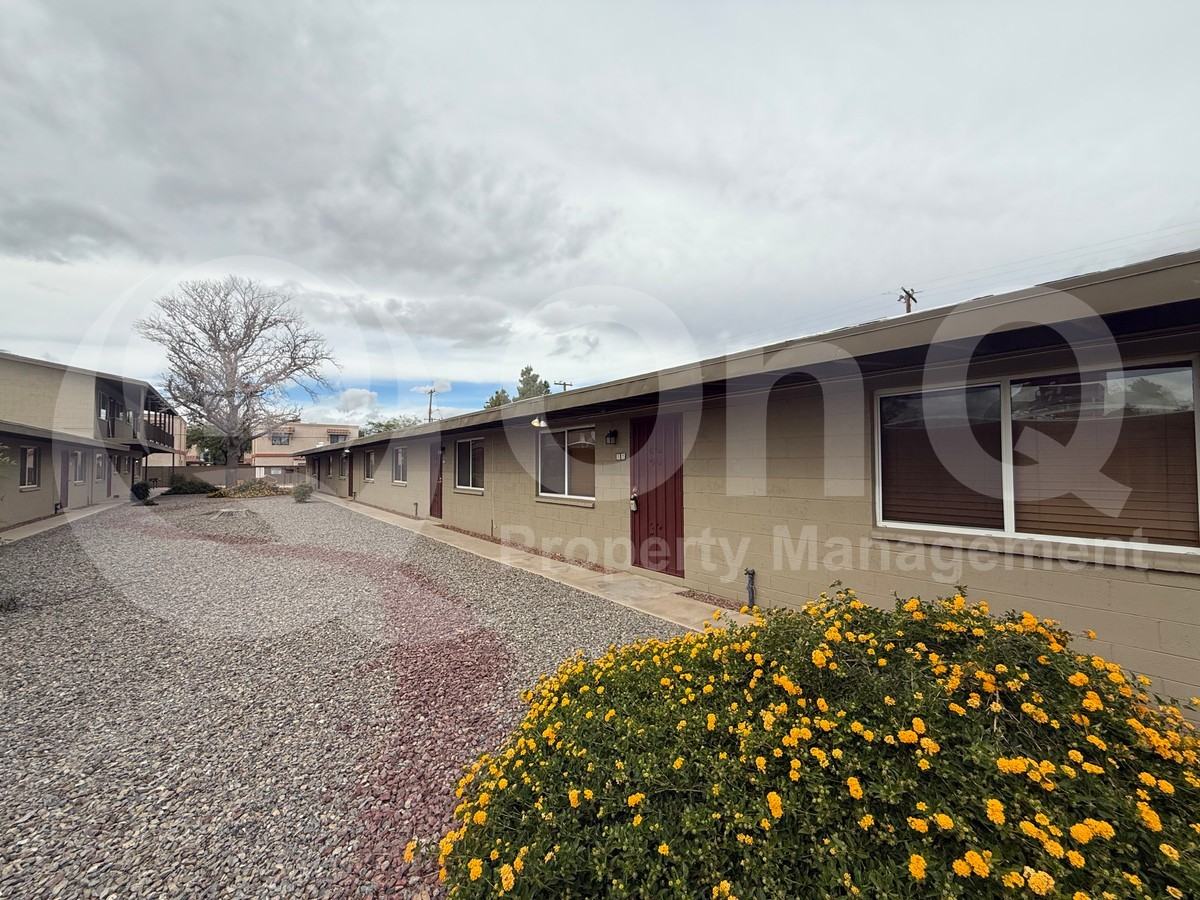 2861 N Columbus Blvd #57 - Photo 3 of 23